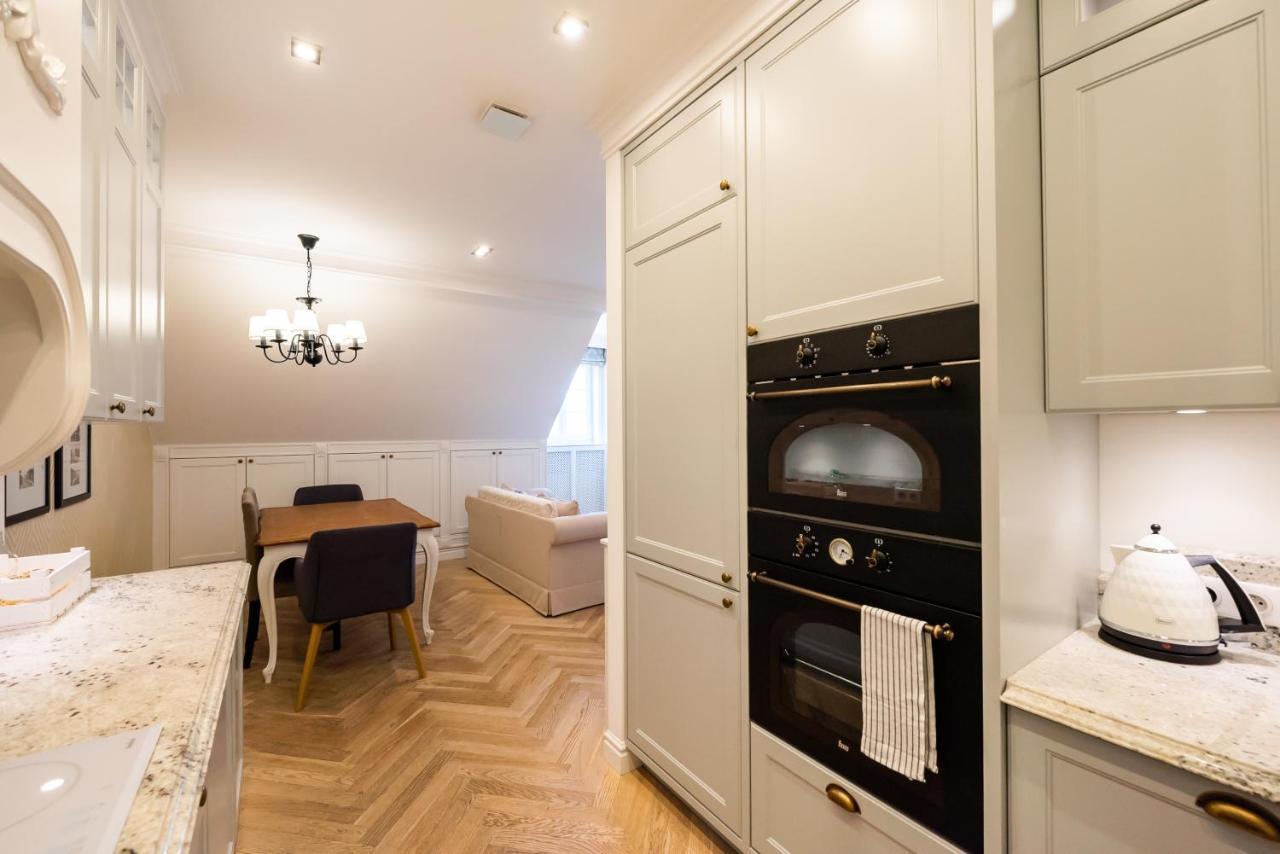Lovely Apartment In The Heart Of Varsóvia Exterior foto
