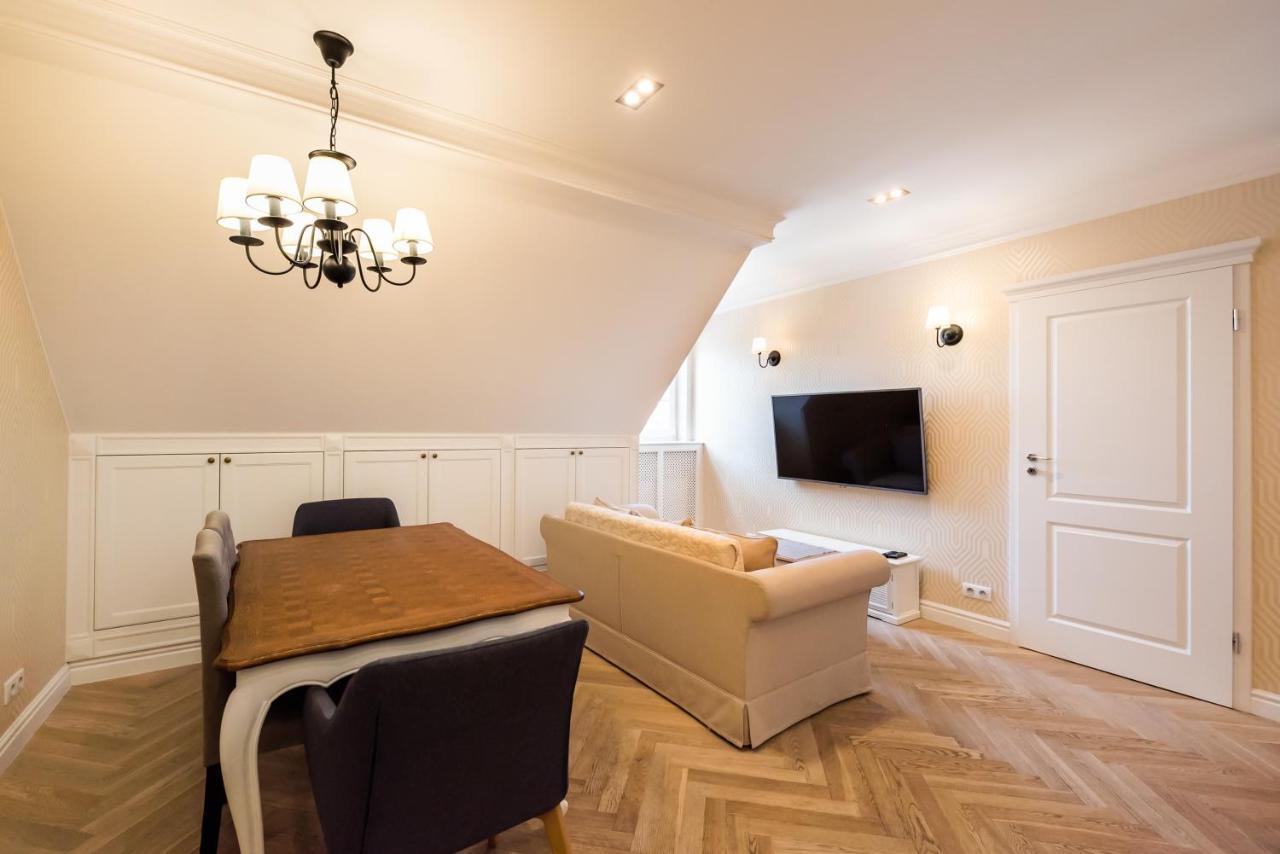 Lovely Apartment In The Heart Of Varsóvia Exterior foto